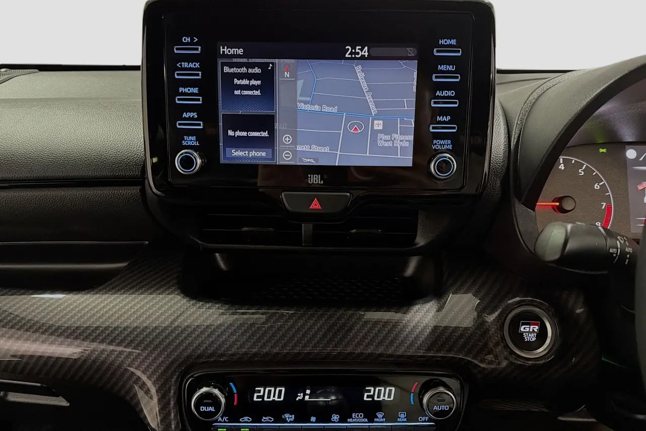 2021 Toyota Yaris Gallery Image 21