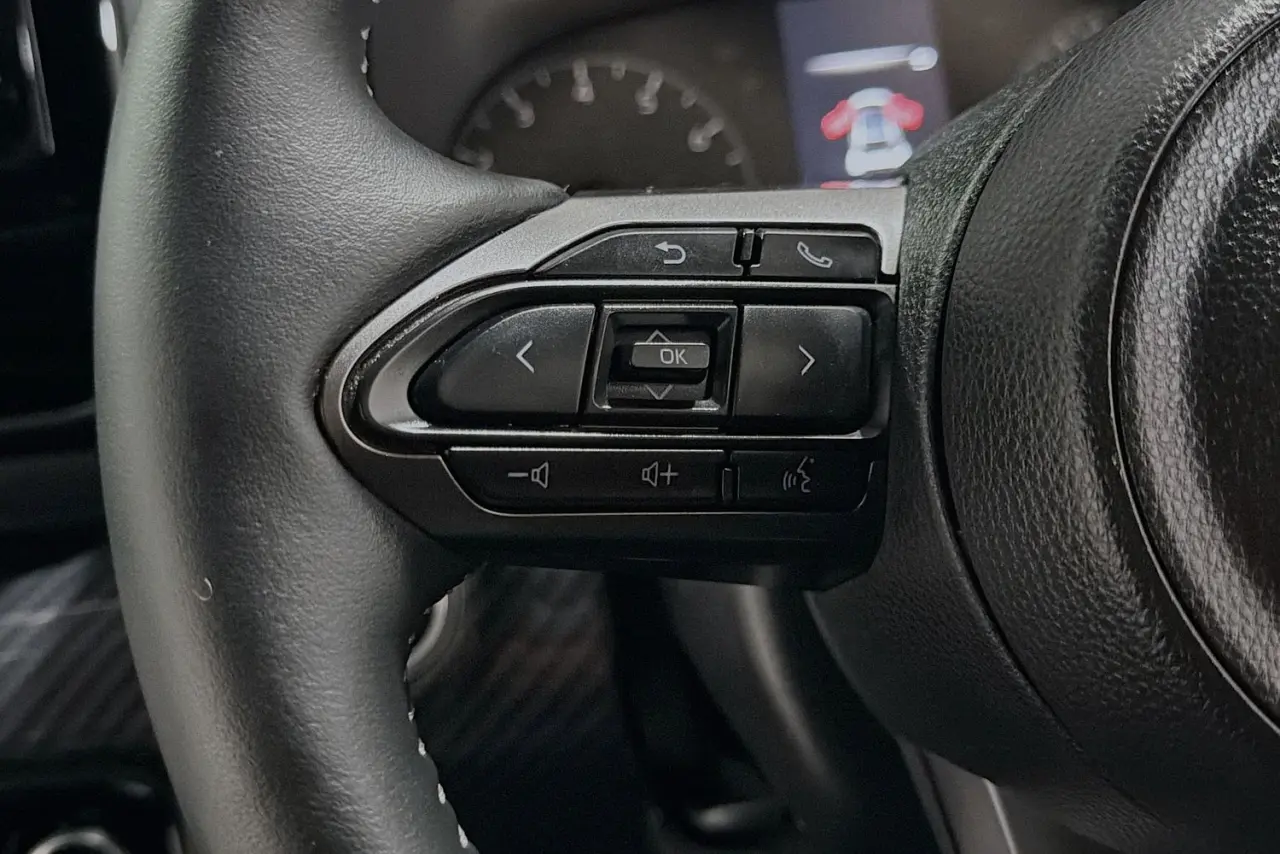 2021 Toyota Yaris Gallery Image 25