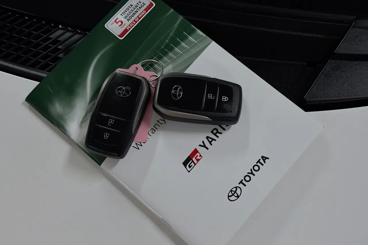 2021 Toyota Yaris Gallery Image 36