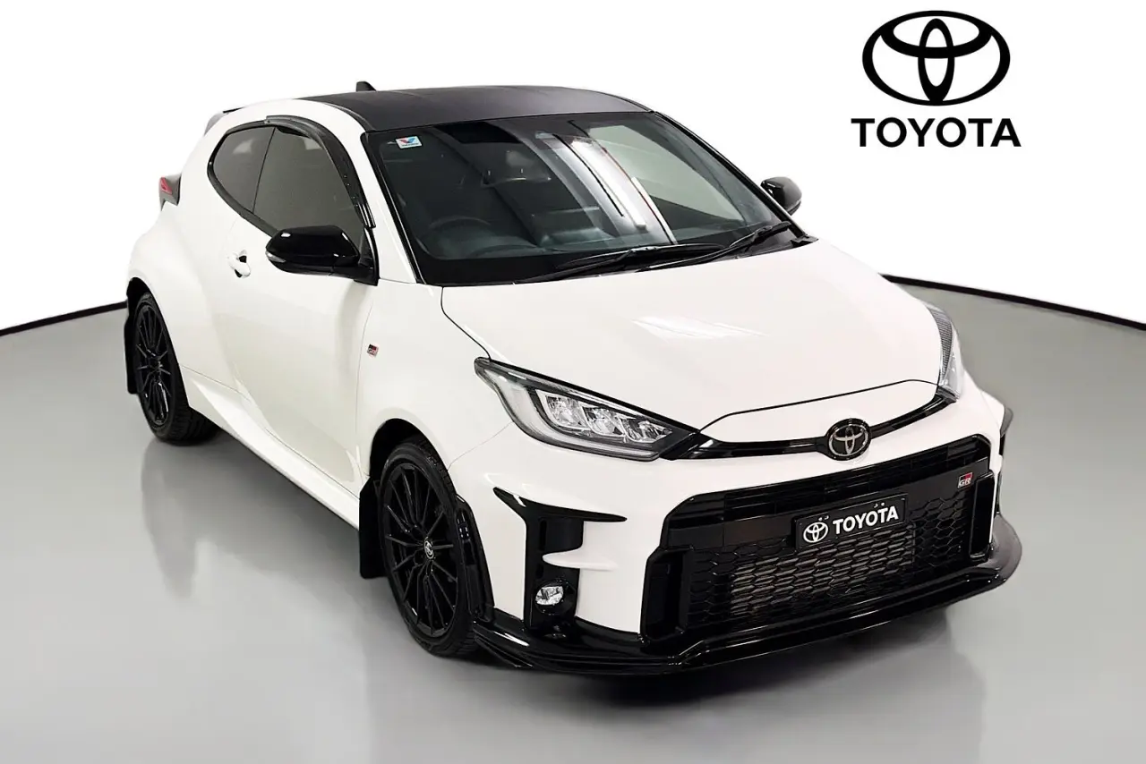 2021 Toyota Yaris Gallery Image 37