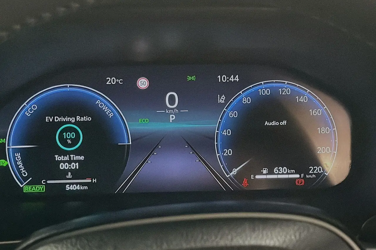 2025 Toyota RAV4 Gallery Image 21