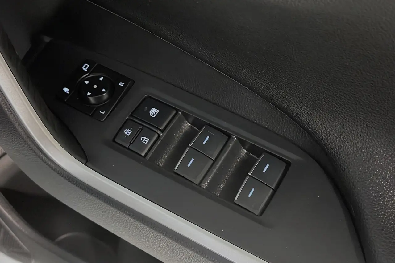2025 Toyota RAV4 Gallery Image 23