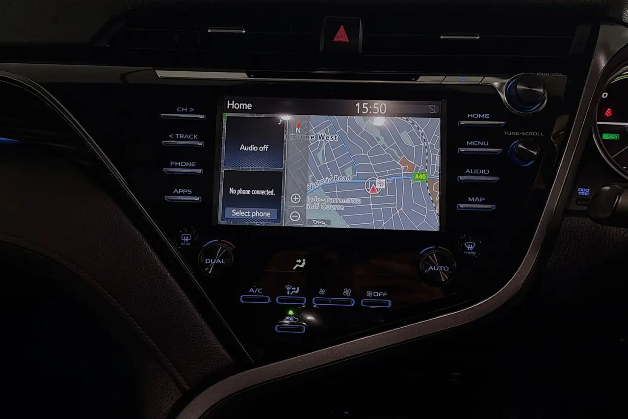 2020 Toyota Camry Gallery Image 15