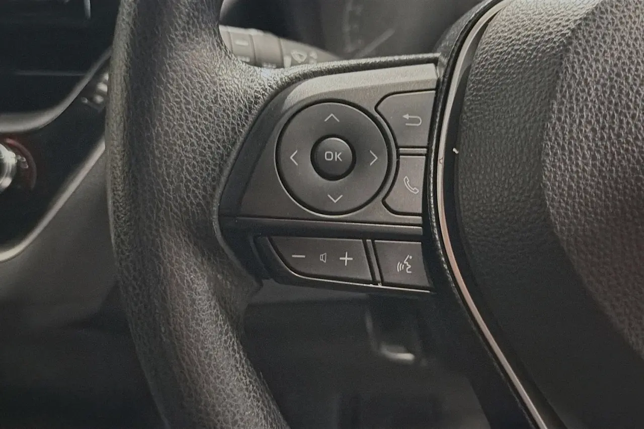 2021 Toyota Corolla Gallery Image 18