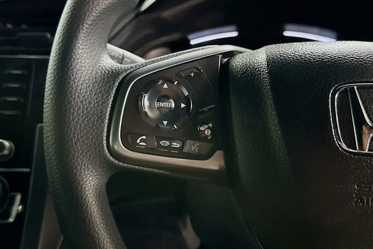 2020 Honda Civic Gallery Image 18