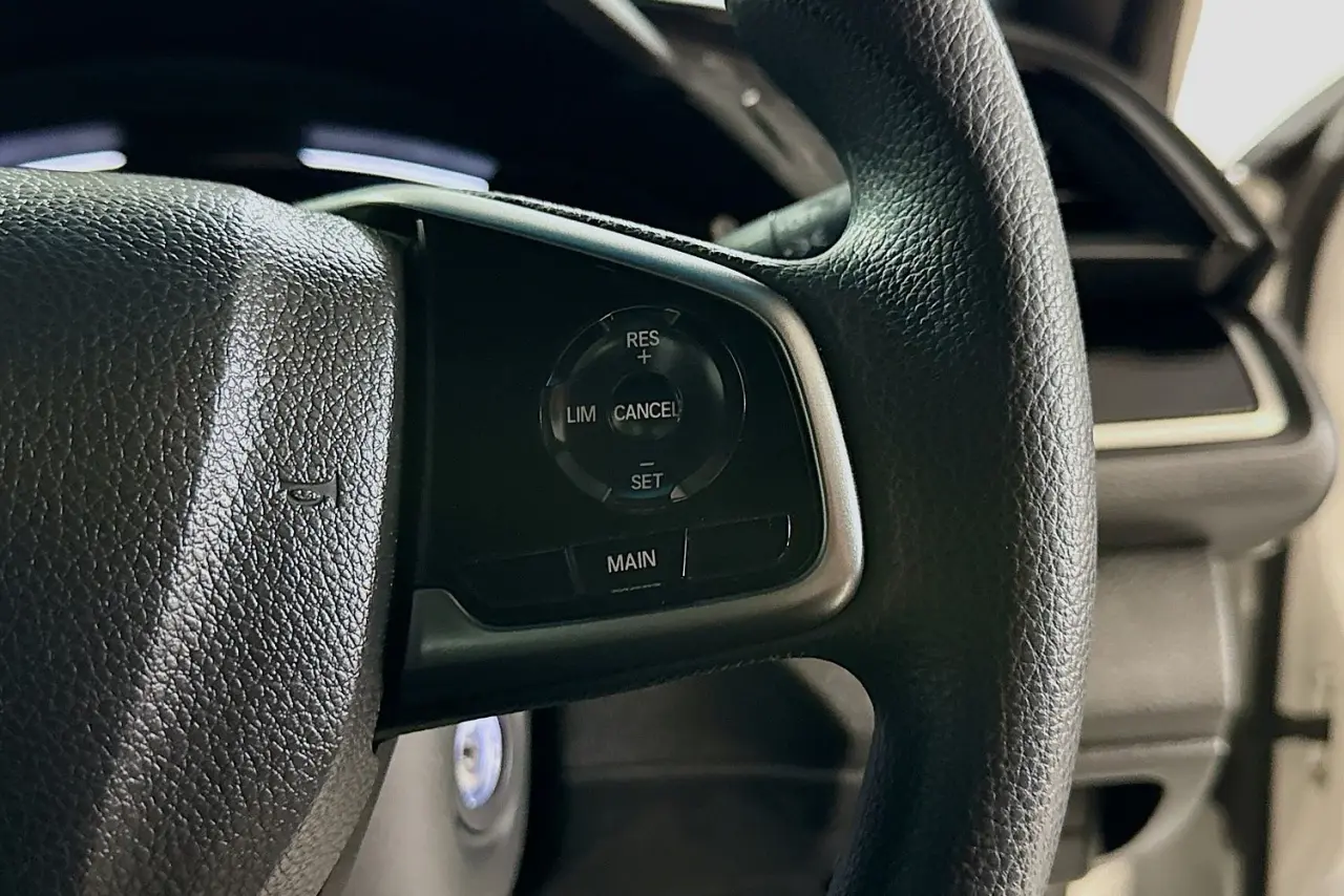2020 Honda Civic Gallery Image 19