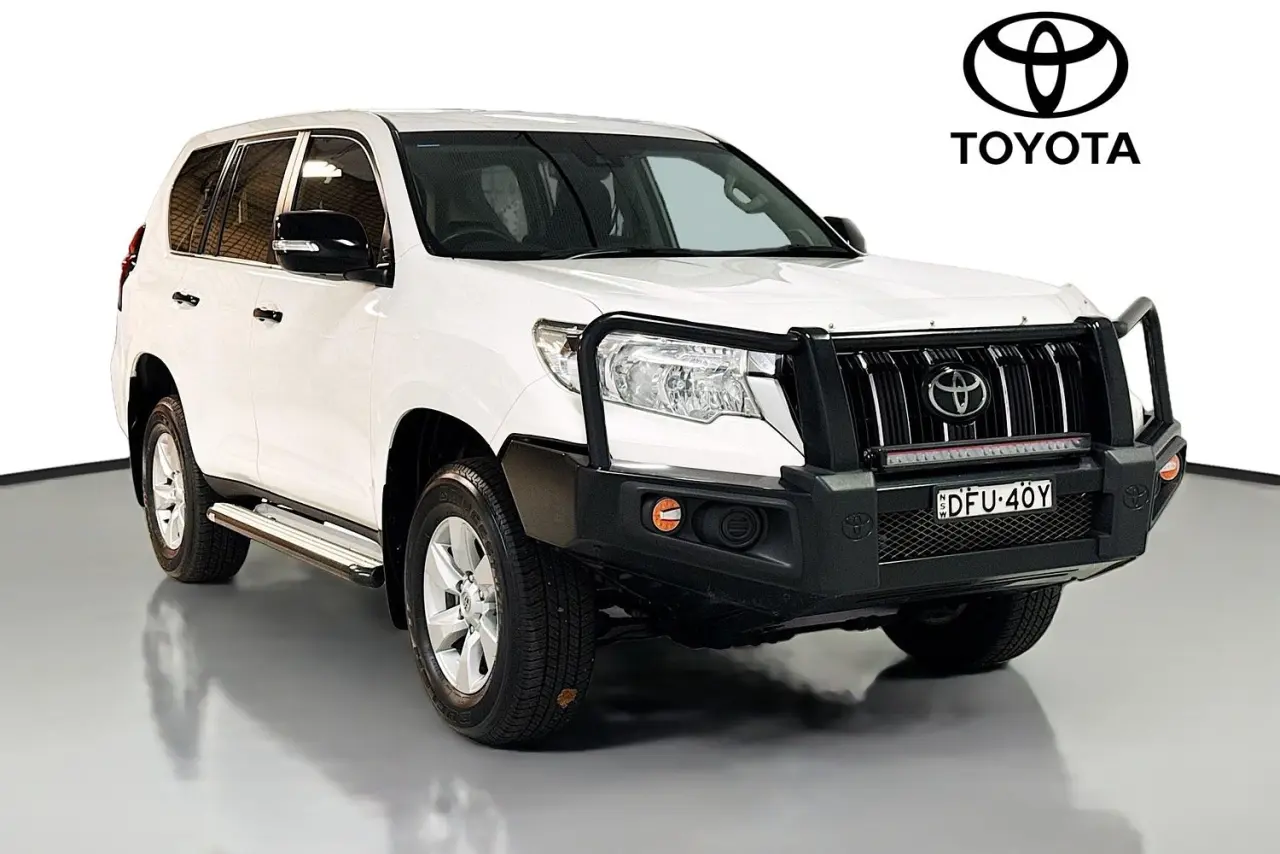 2021 Toyota Landcruiser Prado Image