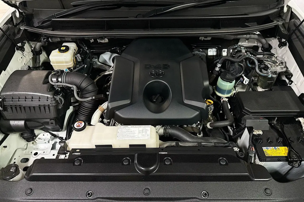 2021 Toyota Landcruiser Prado Gallery Image 29