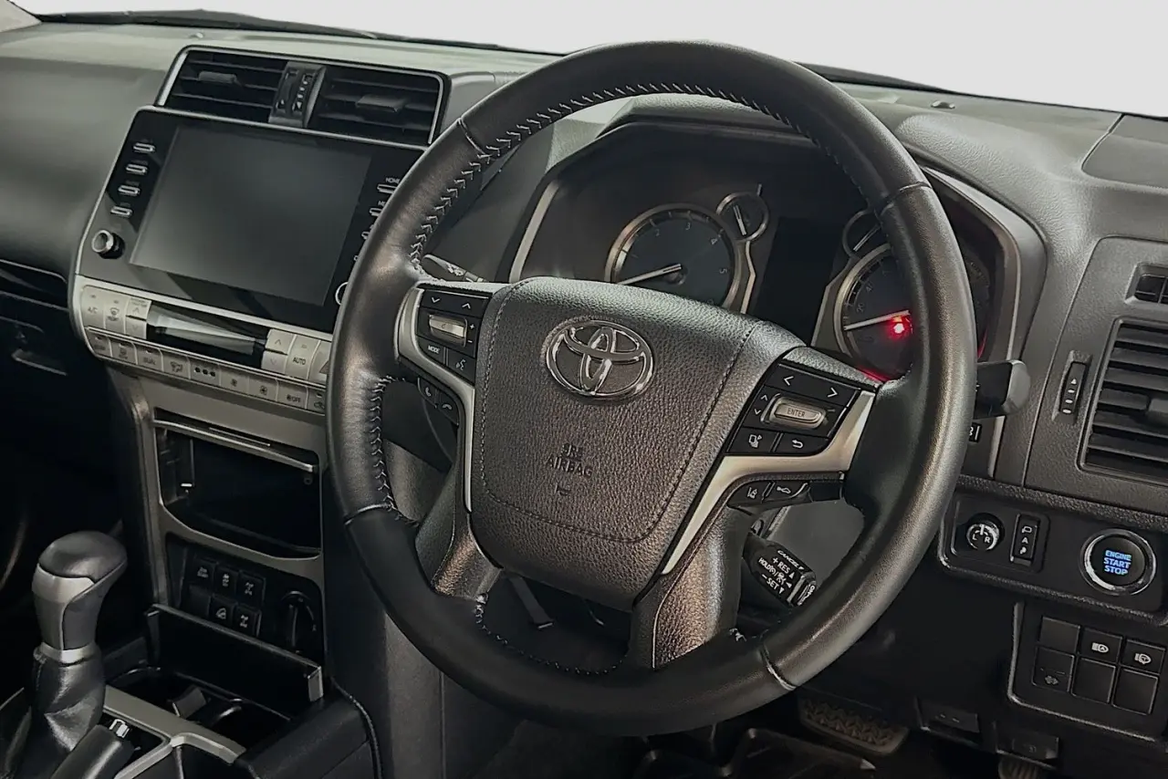 2023 Toyota Landcruiser Prado Gallery Image 14