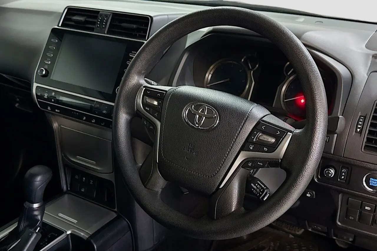 2023 Toyota Landcruiser Prado Gallery Image 14