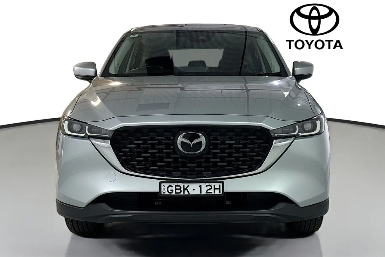2023 Mazda CX-5 Gallery Image 2