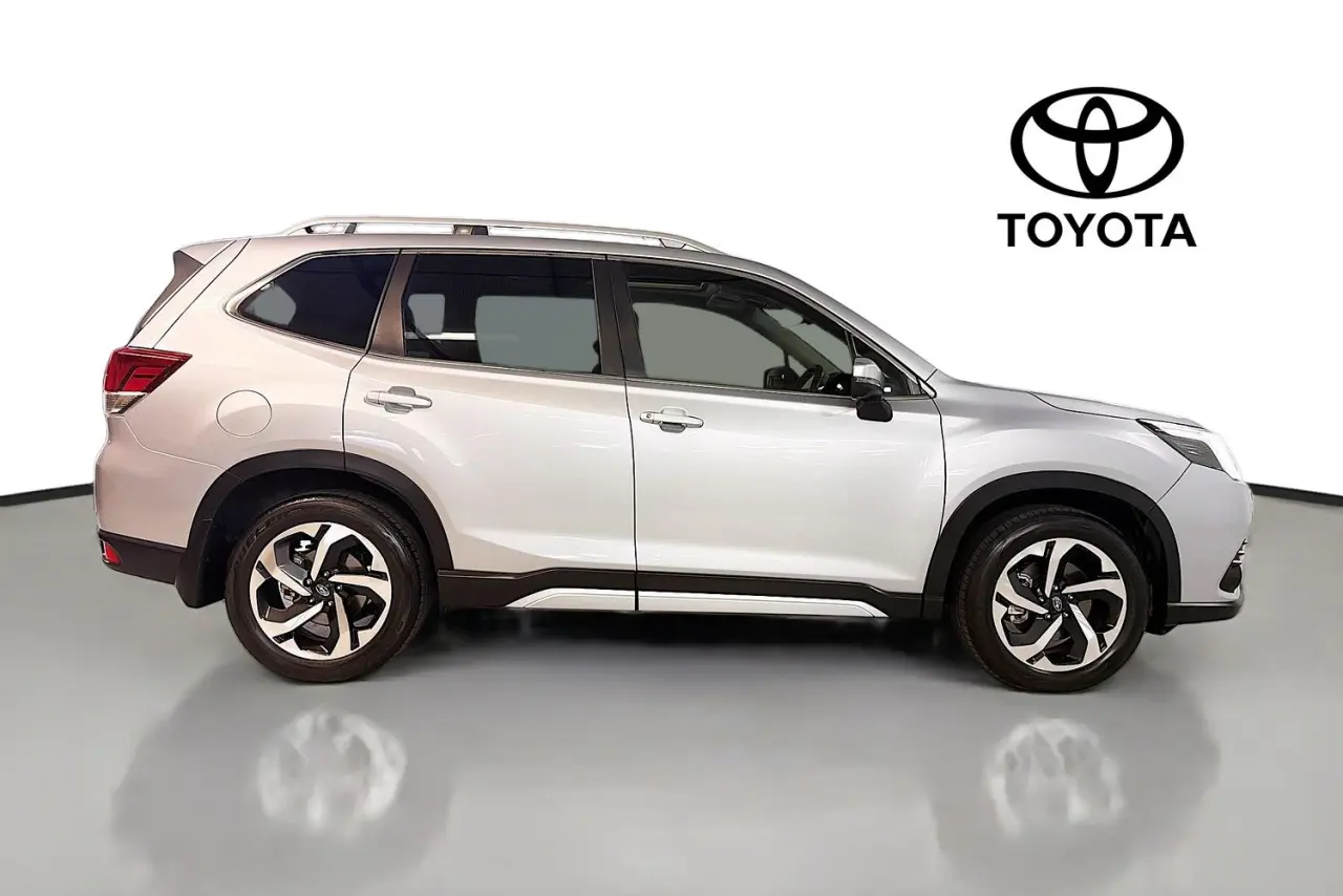 2023 Subaru Forester Gallery Image 11