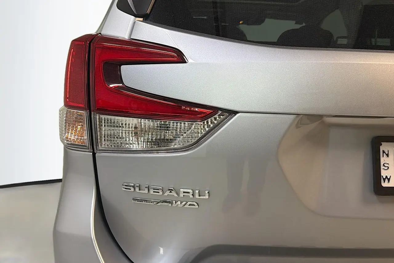 2023 Subaru Forester Gallery Image 8