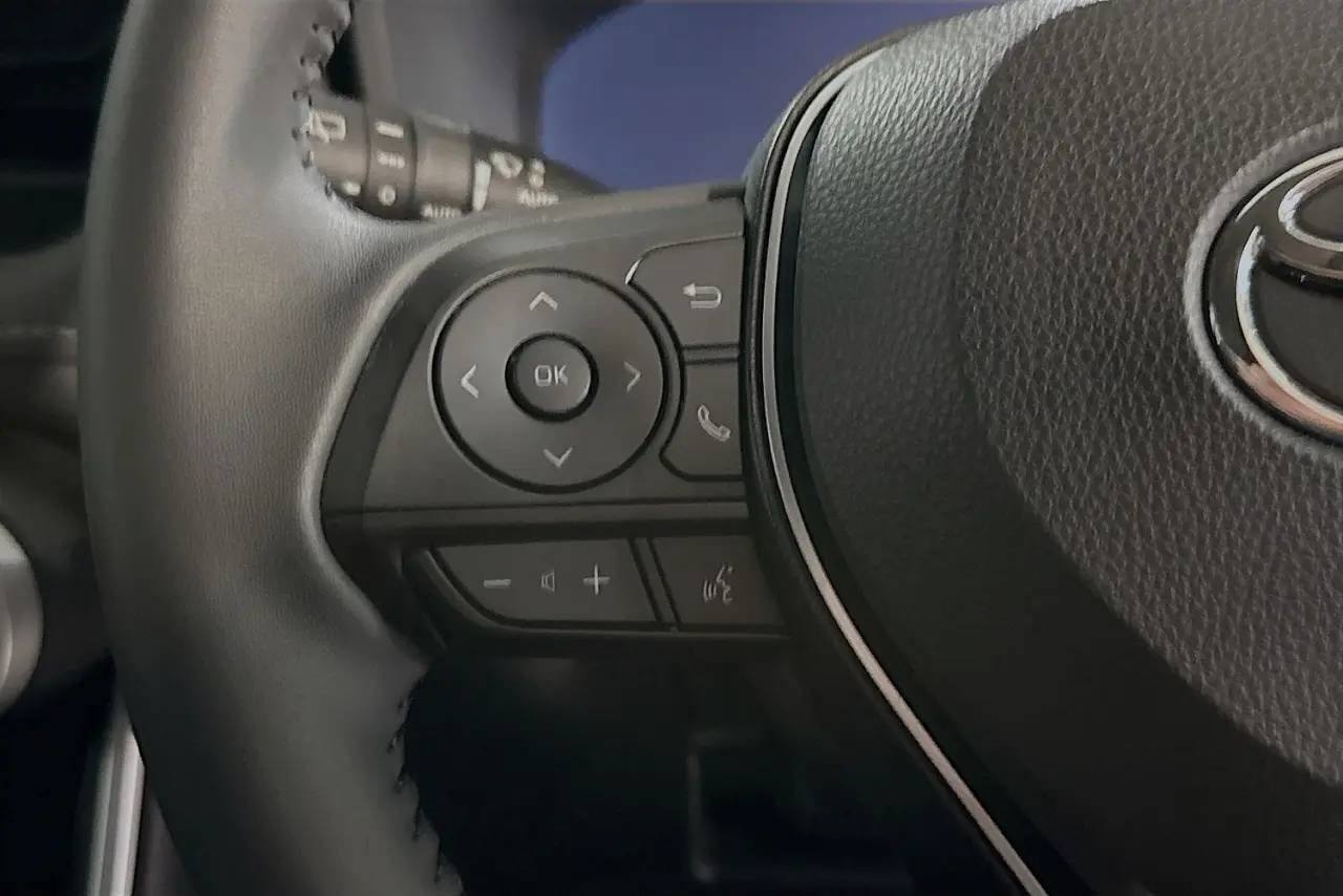 2023 Toyota RAV4 Gallery Image 19