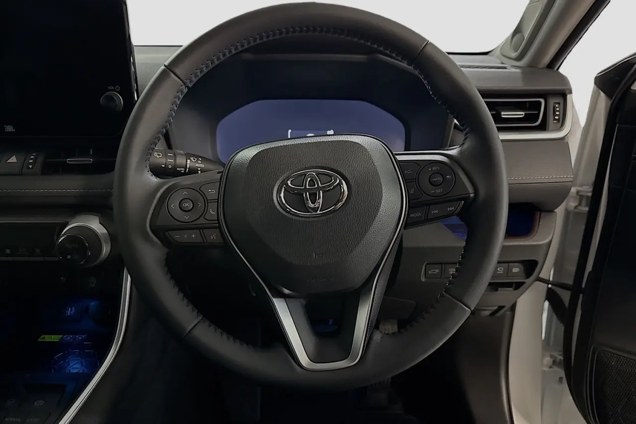 2023 Toyota RAV4 Gallery Image 22