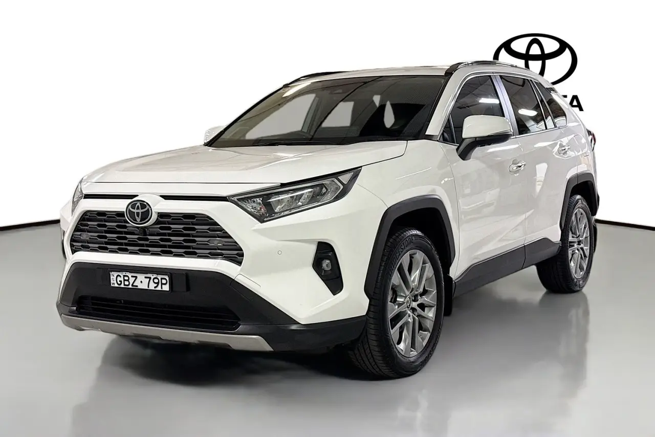 2023 Toyota RAV4 Gallery Image 4