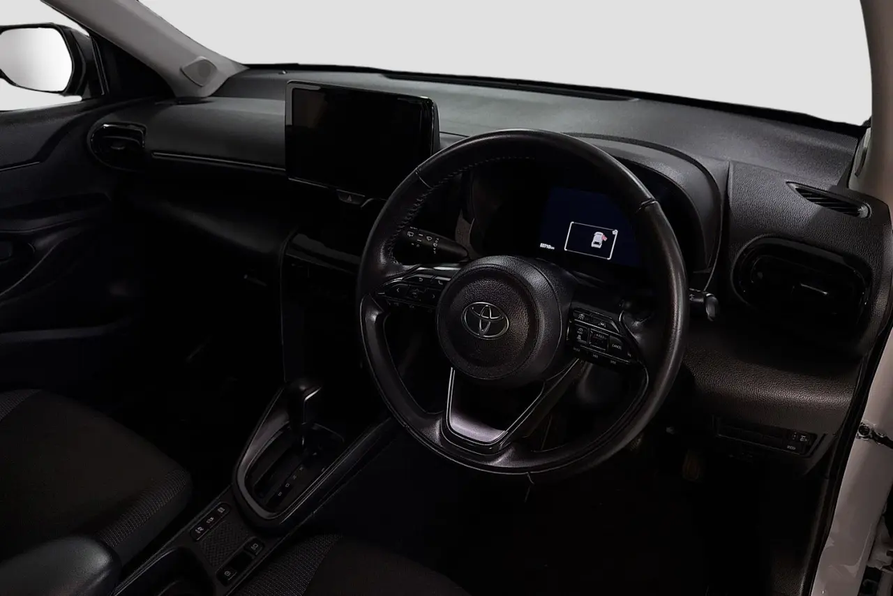 2025 Toyota Yaris Cross Gallery Image 23