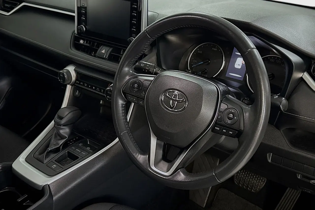 2022 Toyota RAV4 Gallery Image 14