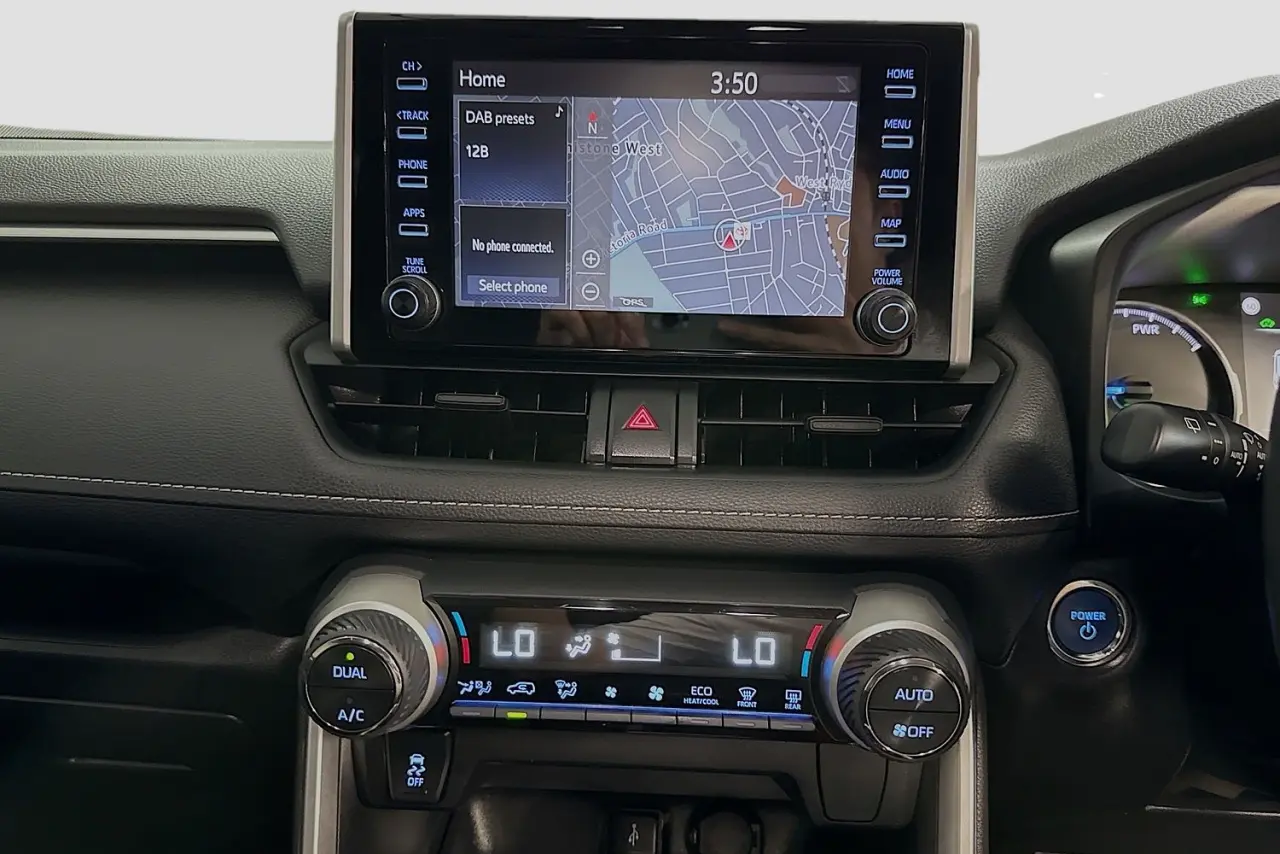 2022 Toyota RAV4 Gallery Image 15