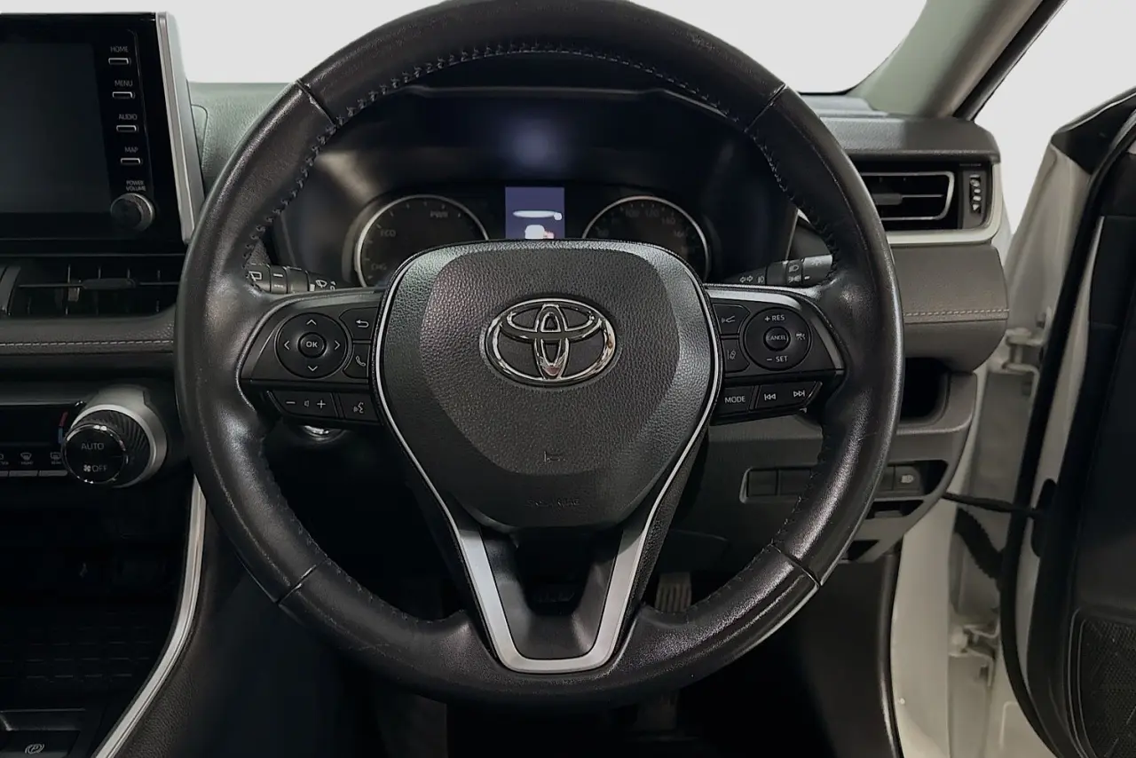 2022 Toyota RAV4 Gallery Image 22
