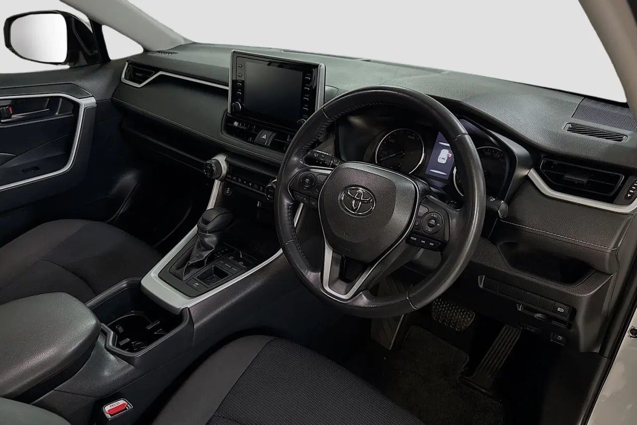 2022 Toyota RAV4 Gallery Image 23