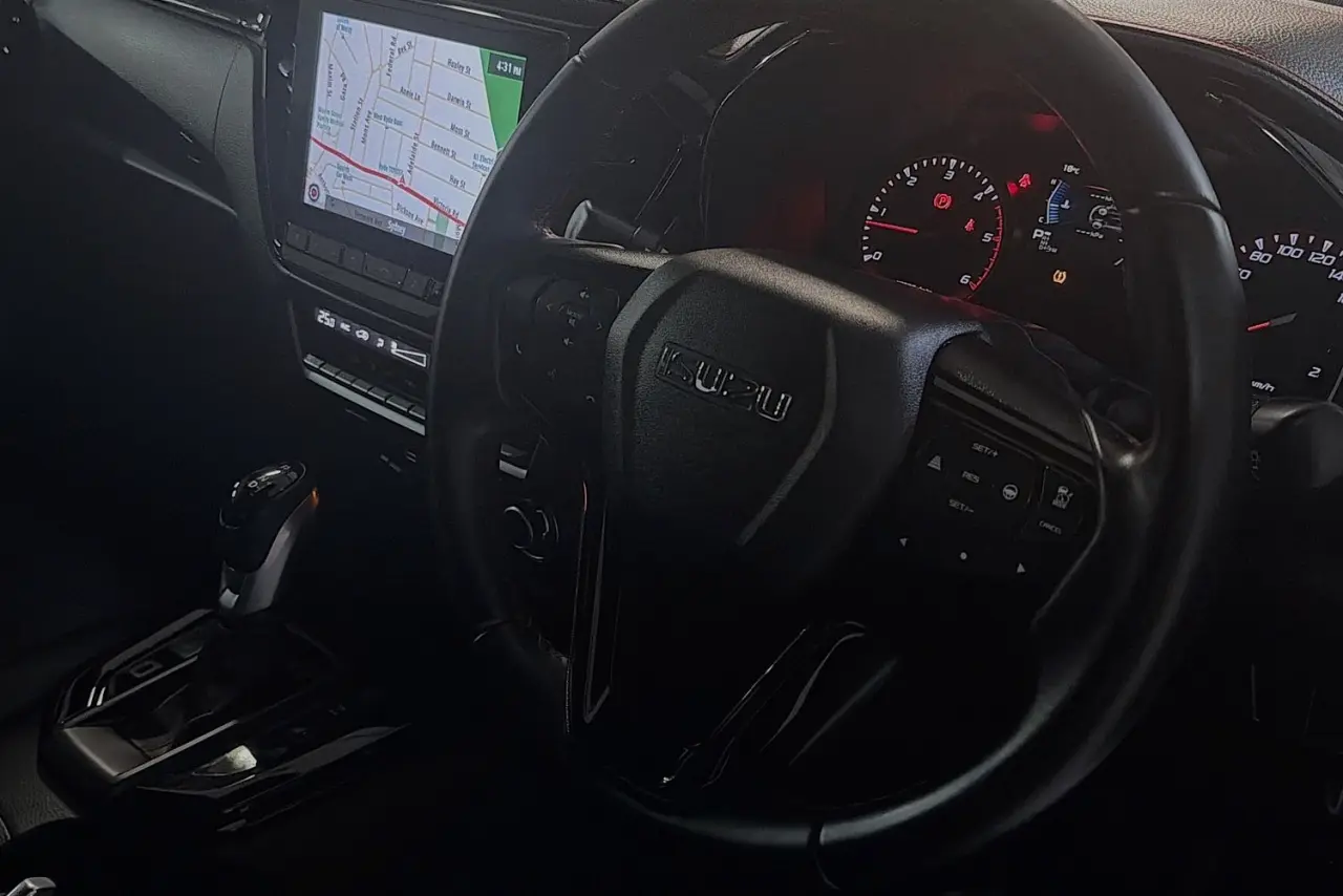 2023 Isuzu D-MAX Gallery Image 14