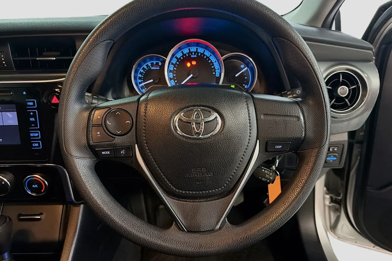 2015 Toyota Corolla Gallery Image 20