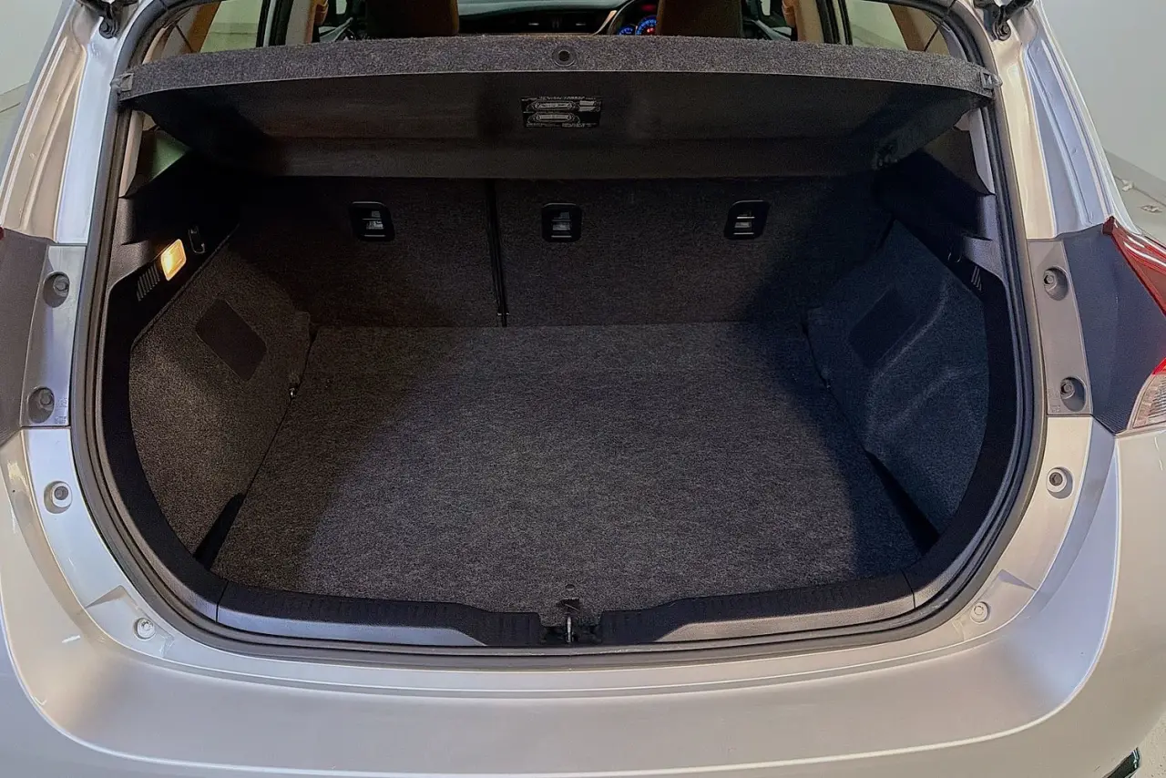 2015 Toyota Corolla Gallery Image 26