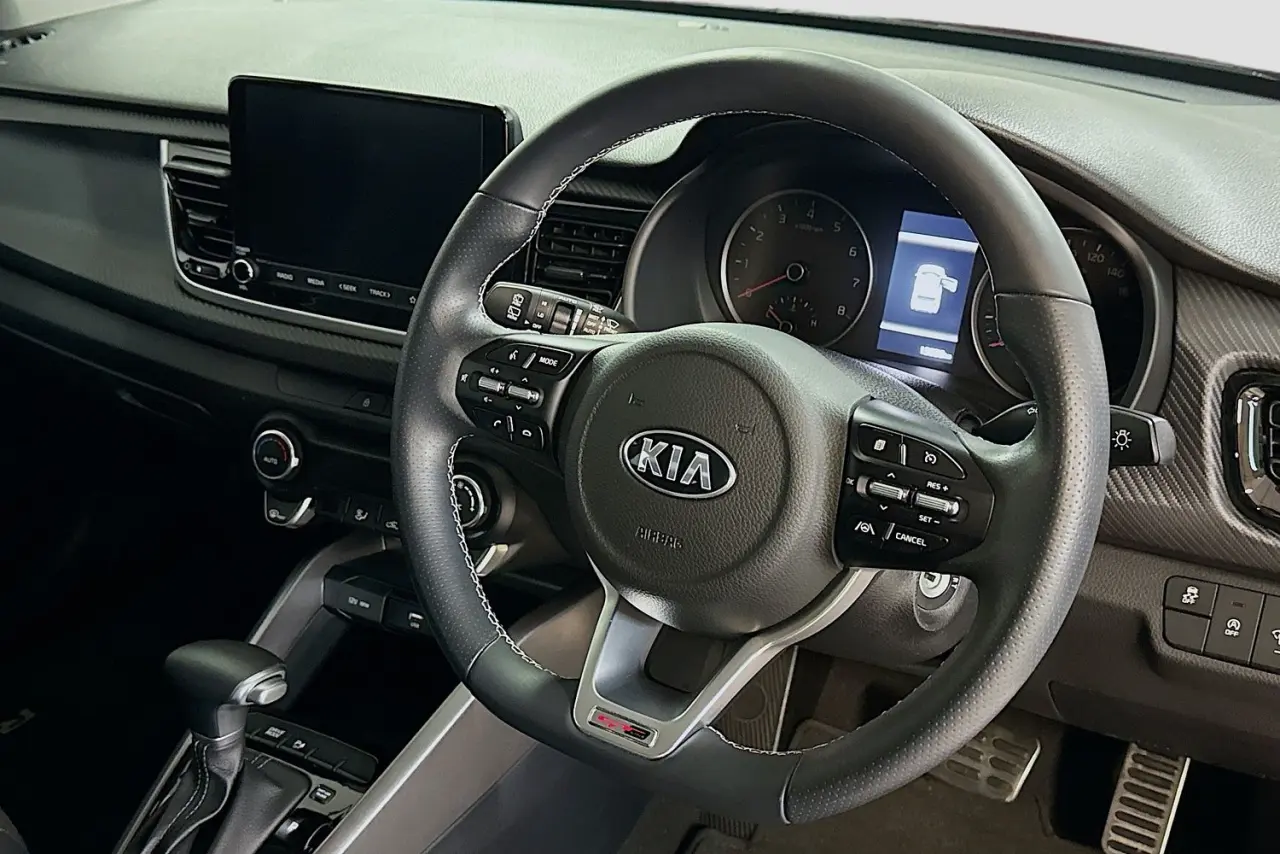 2021 Kia Rio Gallery Image 14