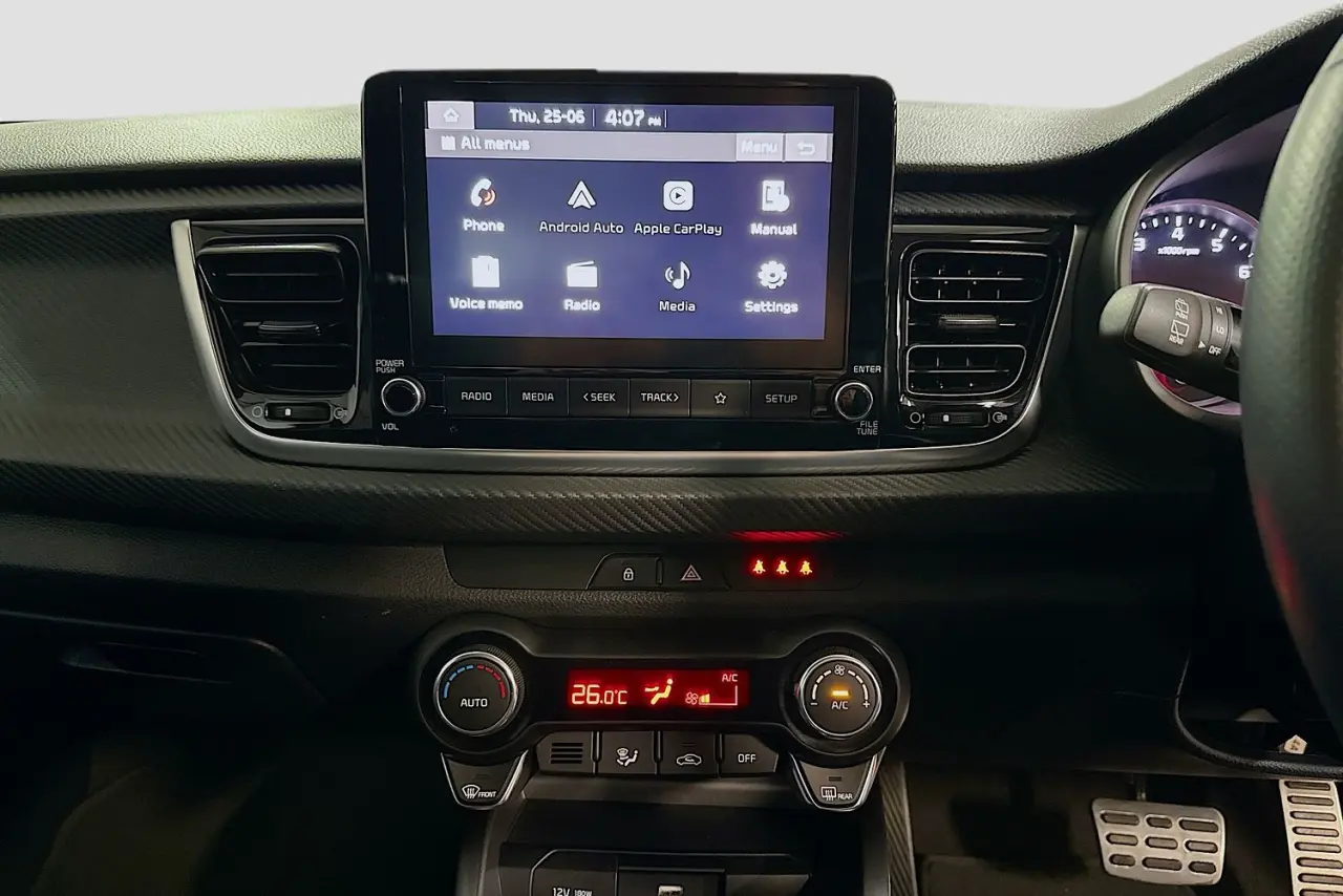 2021 Kia Rio Gallery Image 15