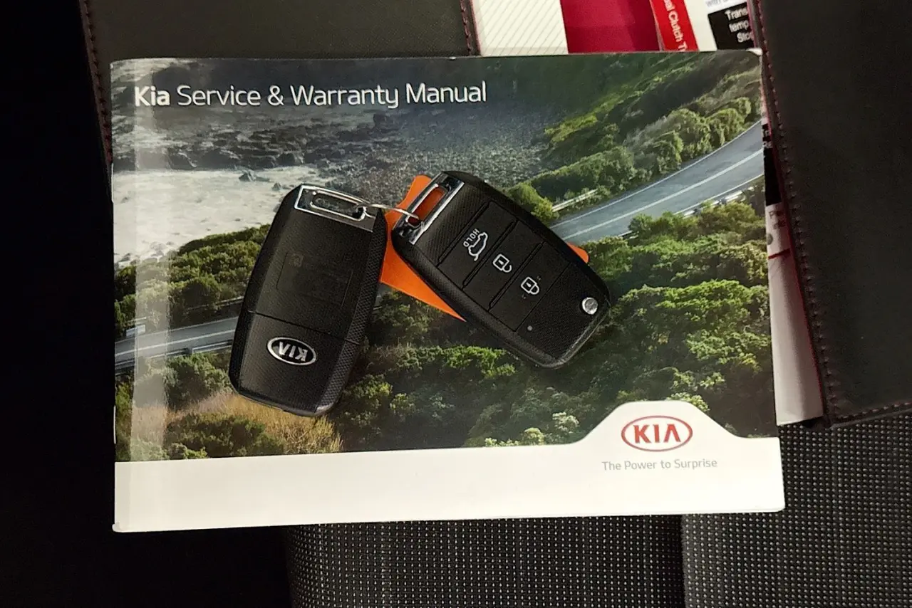 2021 Kia Rio Gallery Image 29