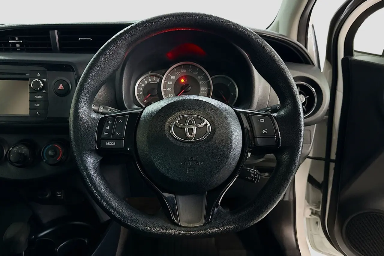 2019 Toyota Yaris Gallery Image 20
