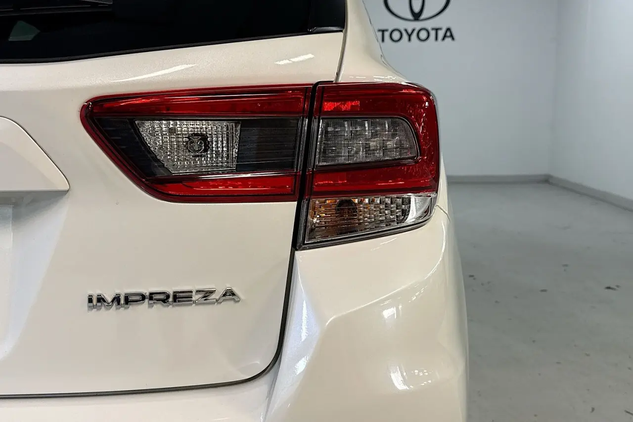 2021 Subaru Impreza Gallery Image 9