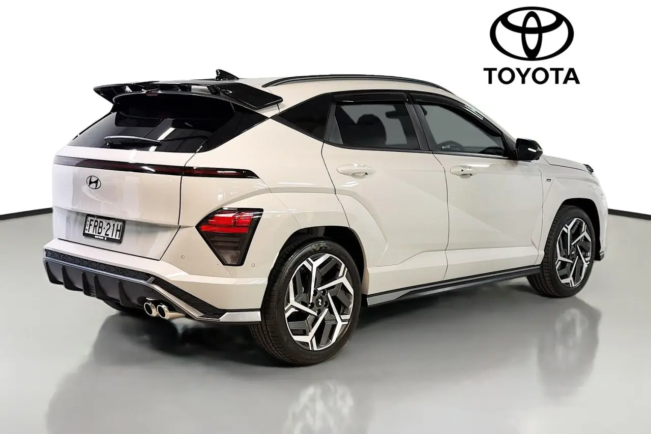 2025 Hyundai Kona Gallery Image 10