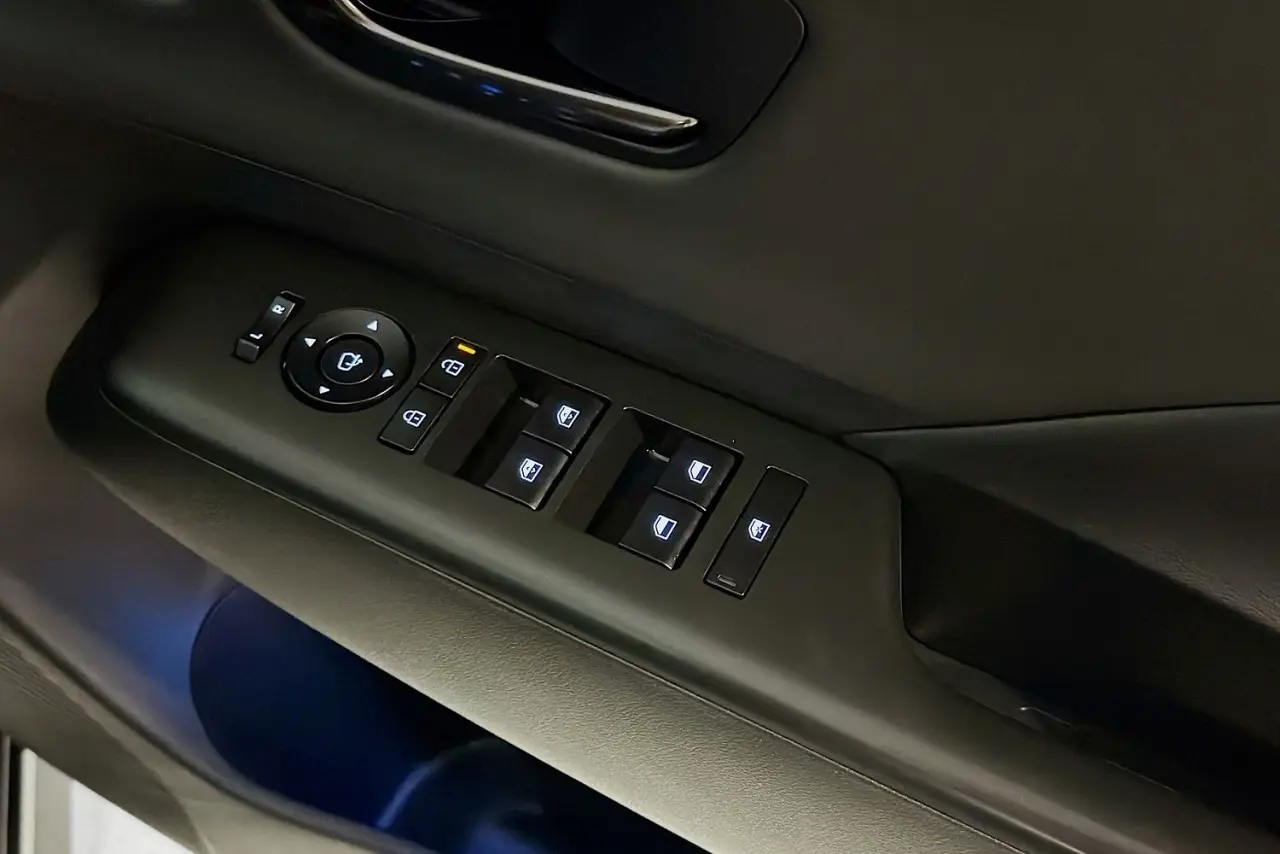 2025 Hyundai Kona Gallery Image 24