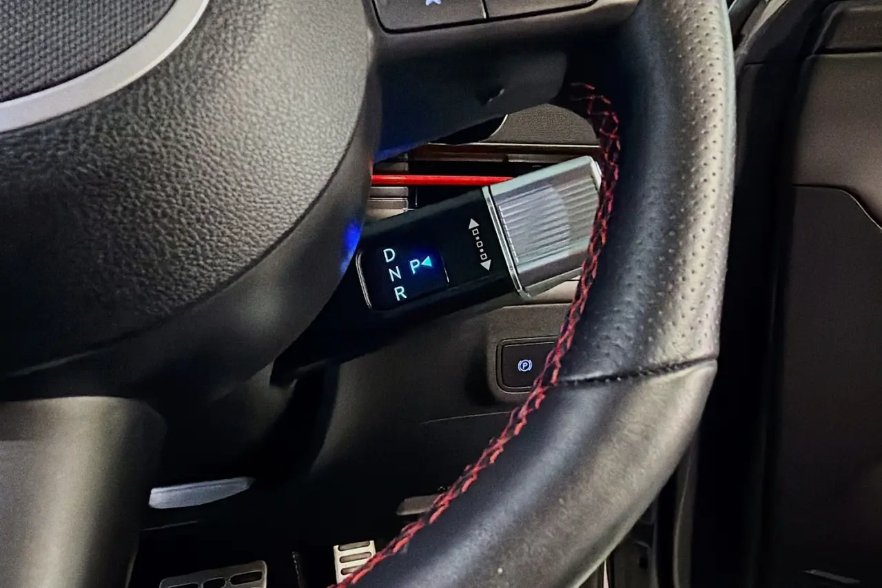 2025 Hyundai Kona Gallery Image 27