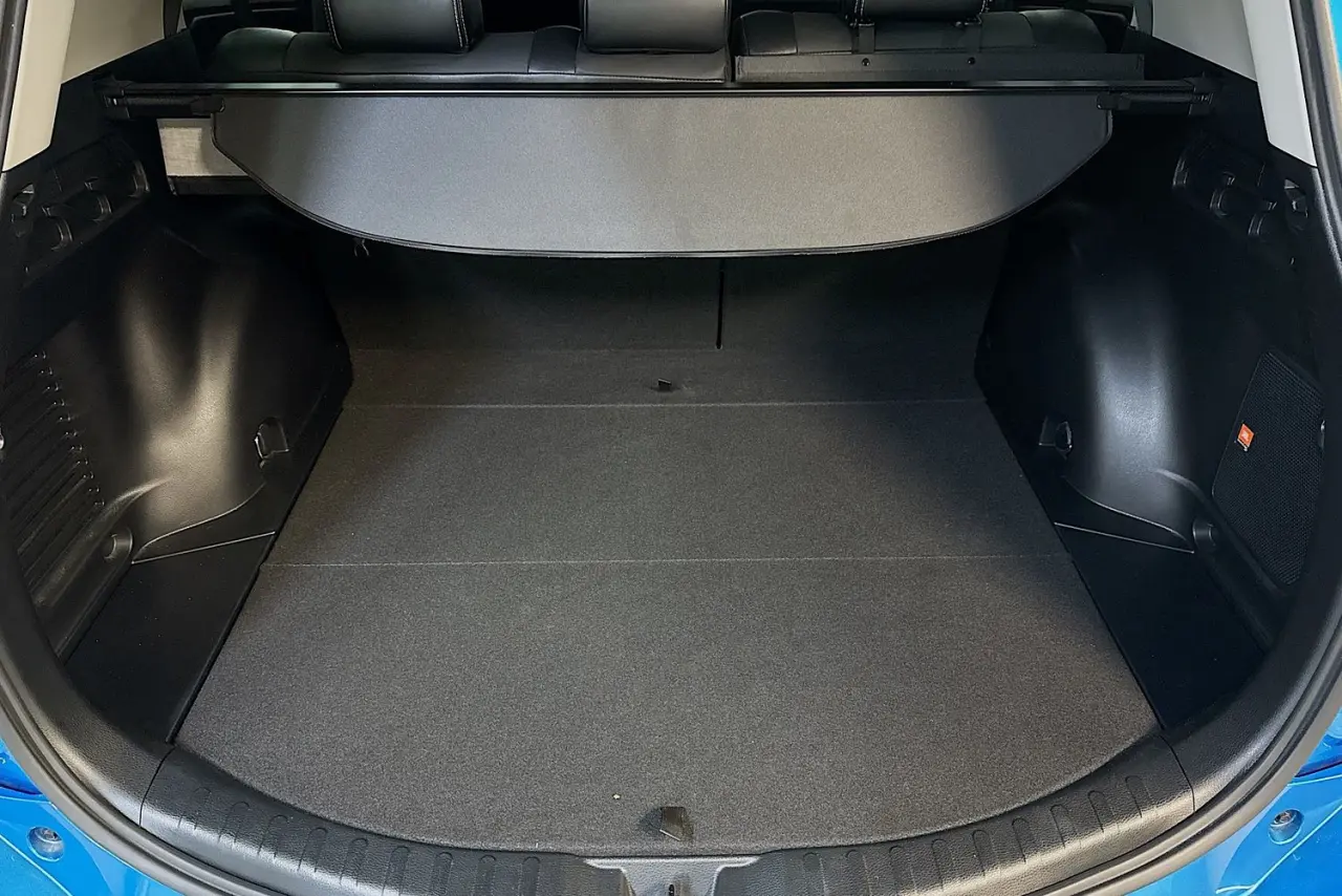 2017 Toyota RAV4 Gallery Image 27
