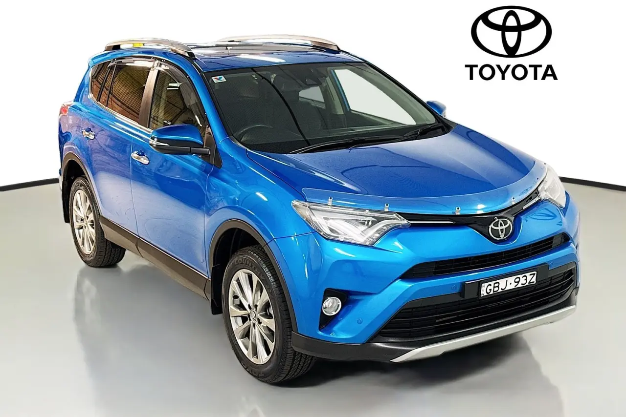 2017 Toyota RAV4 Gallery Image 31