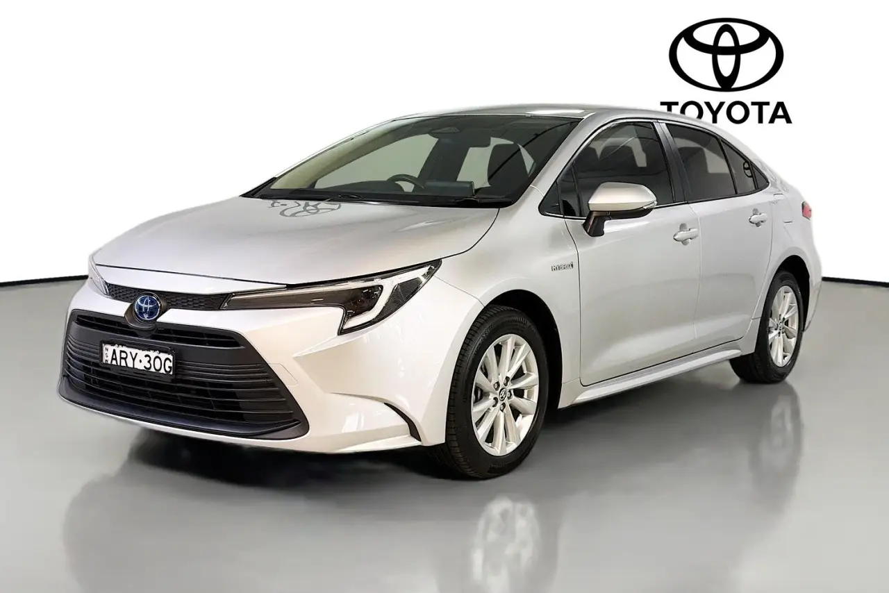 2024 Toyota Corolla Gallery Image 4