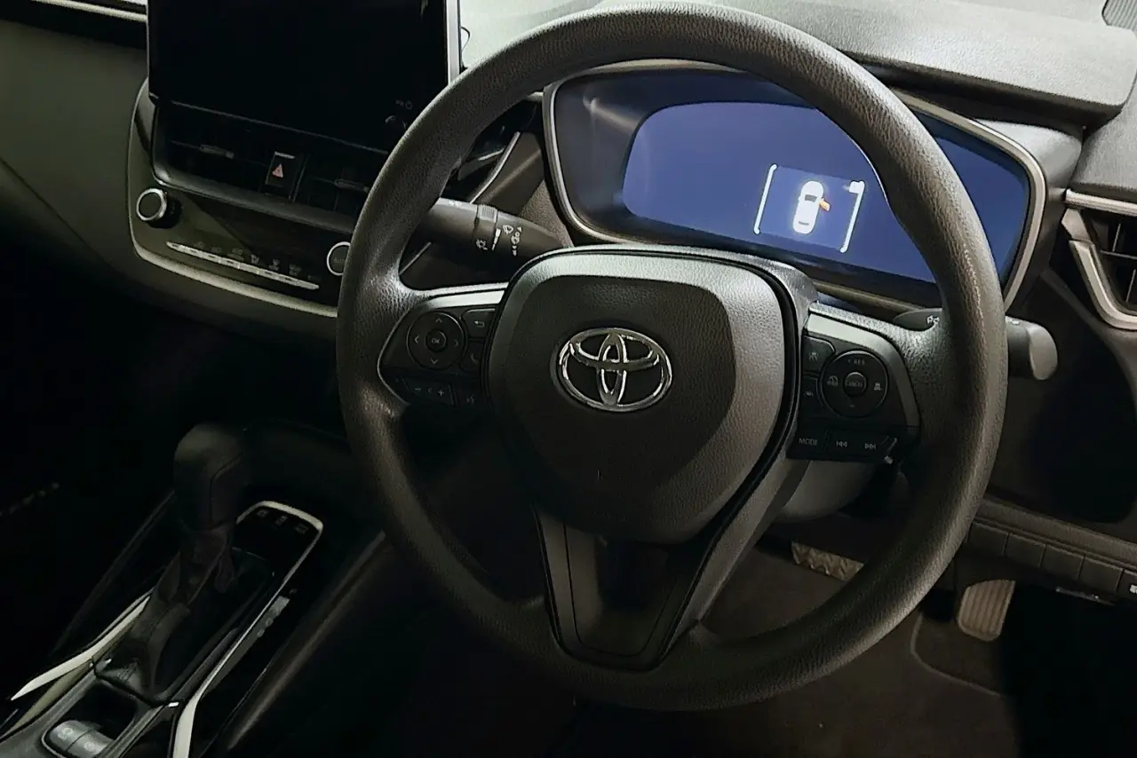 2025 Toyota Corolla Gallery Image 14