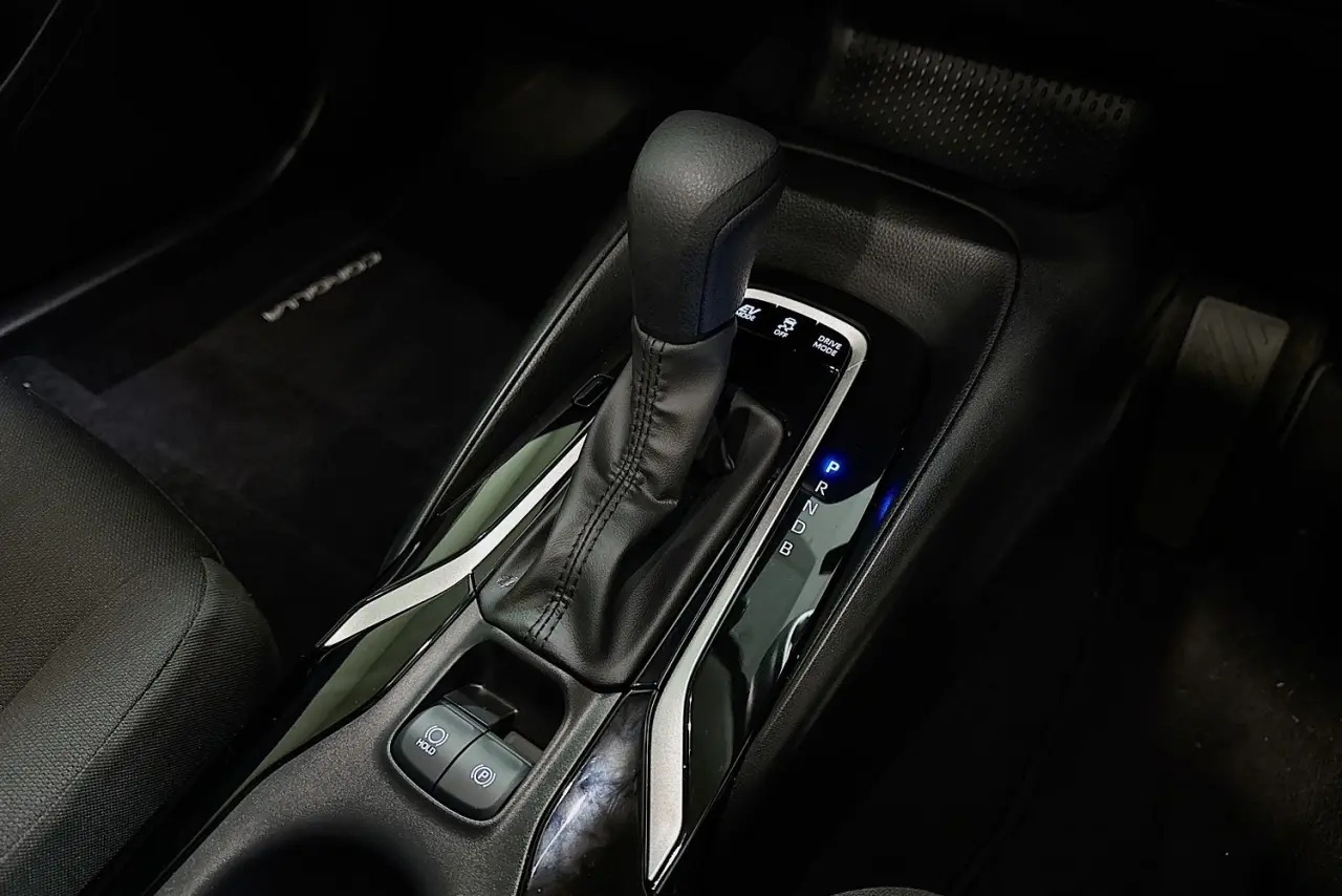 2025 Toyota Corolla Gallery Image 17
