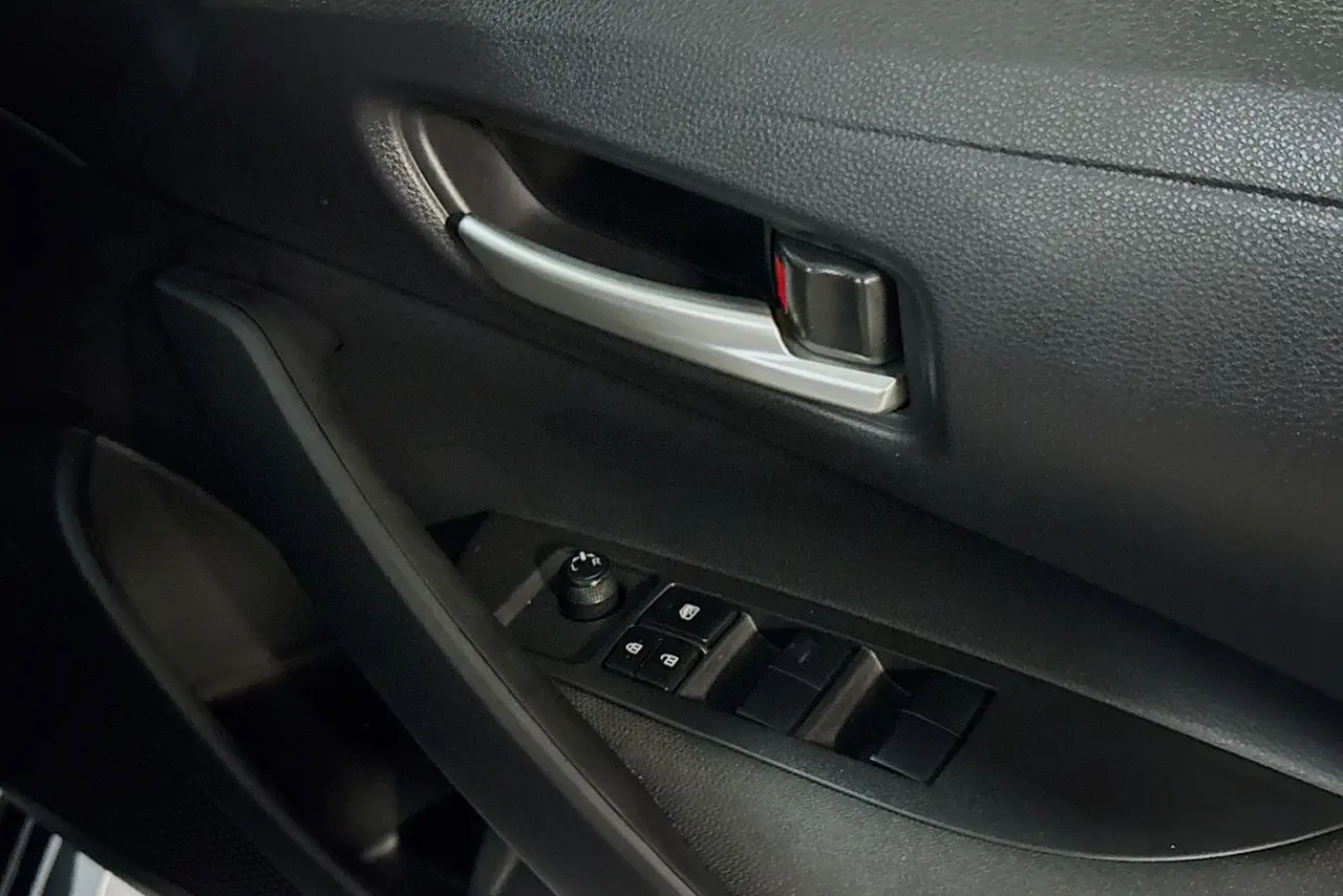 2025 Toyota Corolla Gallery Image 23