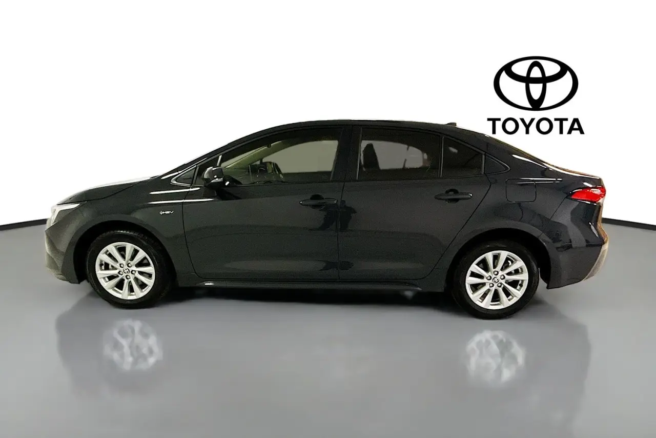 2025 Toyota Corolla Gallery Image 5