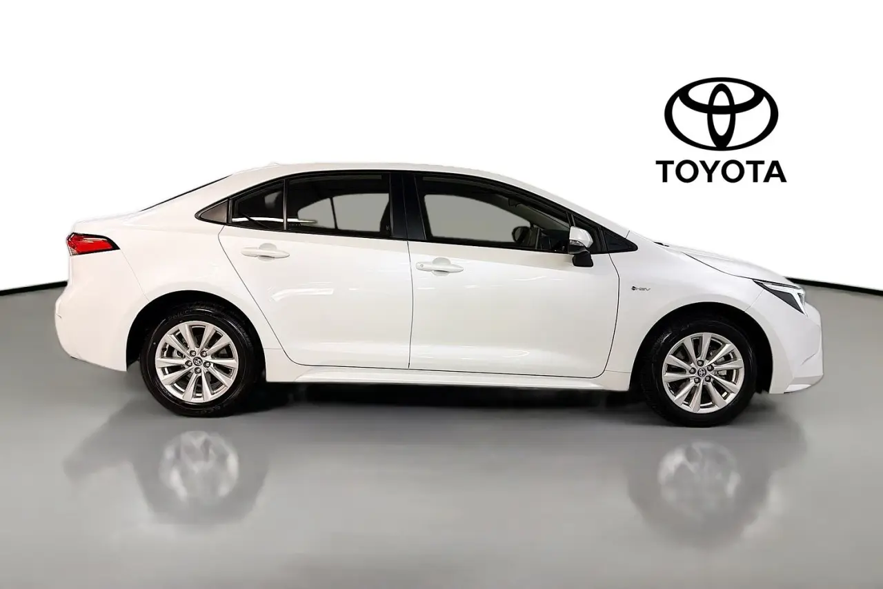2025 Toyota Corolla Gallery Image 11