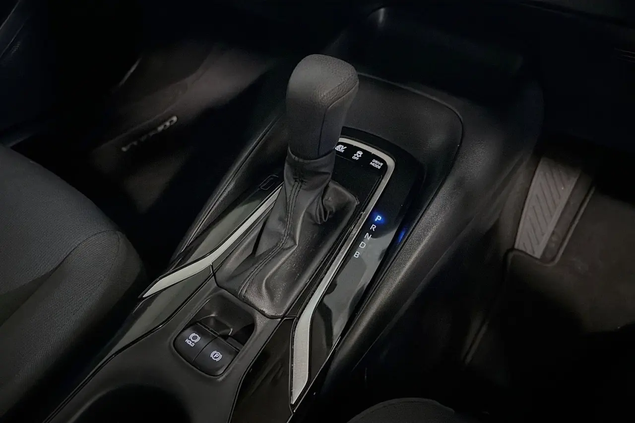 2025 Toyota Corolla Gallery Image 18