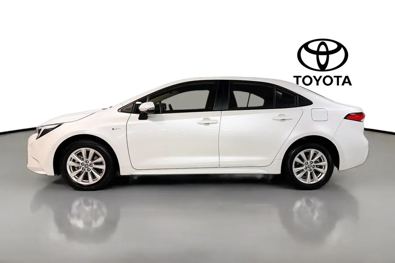 2025 Toyota Corolla Gallery Image 5