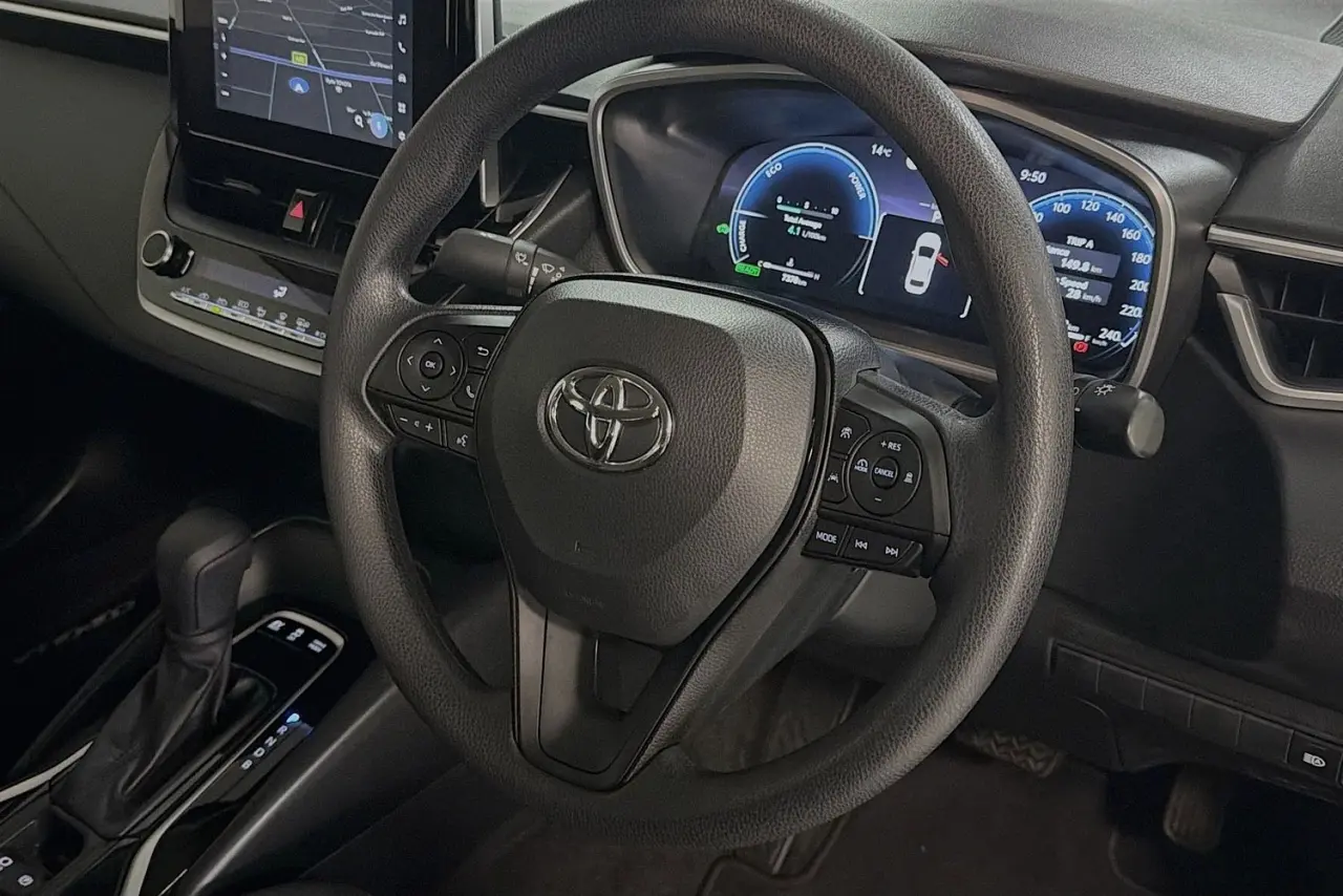 2025 Toyota Corolla Gallery Image 14
