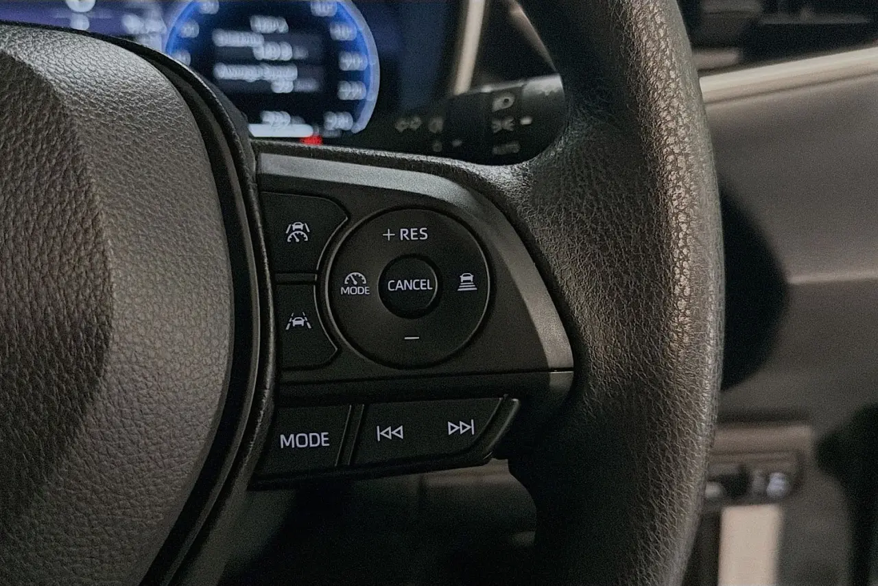 2025 Toyota Corolla Gallery Image 20