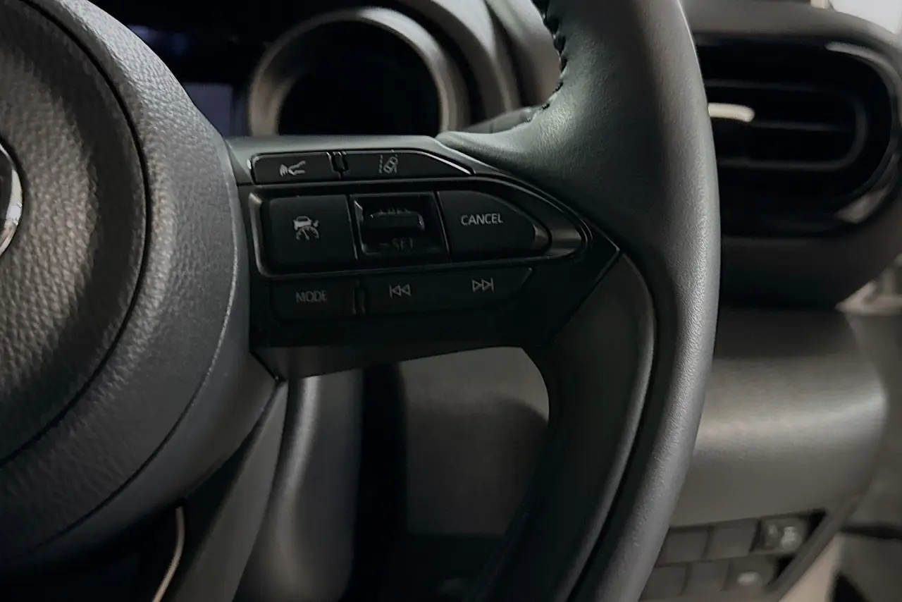 2021 Toyota Yaris Gallery Image 20