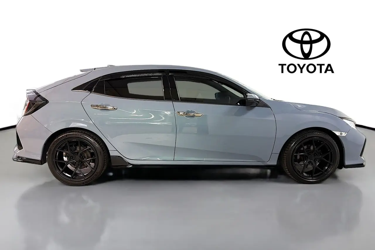 2019 Honda Civic Gallery Image 11